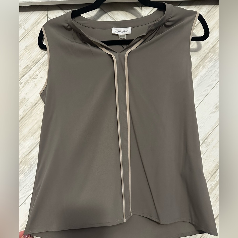 Calvin Klein Women's Sleeveless Blouse - Taupe